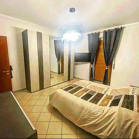 Dimora Dangelo Affitti Brevi-Casa Vacanza- Affittacamere Brindisi Exterior foto
